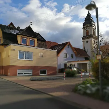 Charlotte House Heidelberg * Dossenheim